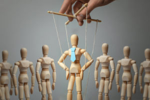 Wie Social Engineering und BYOD Ihr Unternehmen gefährden